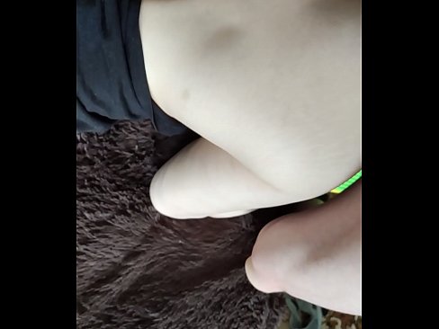 ❤️ Russisches Mädchen stöhnt zu Hause anal Teil 2 ☑ Anal video bei de.hdpornpics.ru